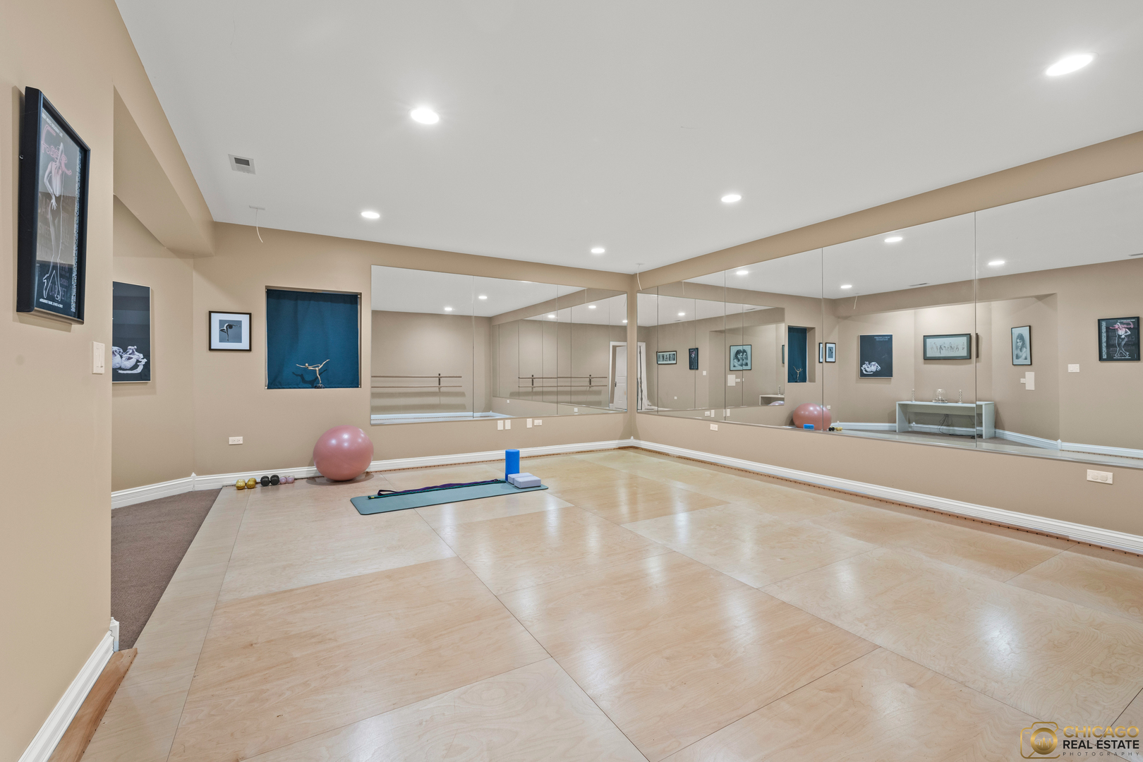 22724 N Amy Lane
