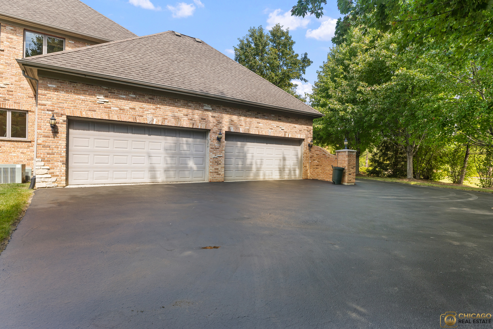 22724 N Amy Lane