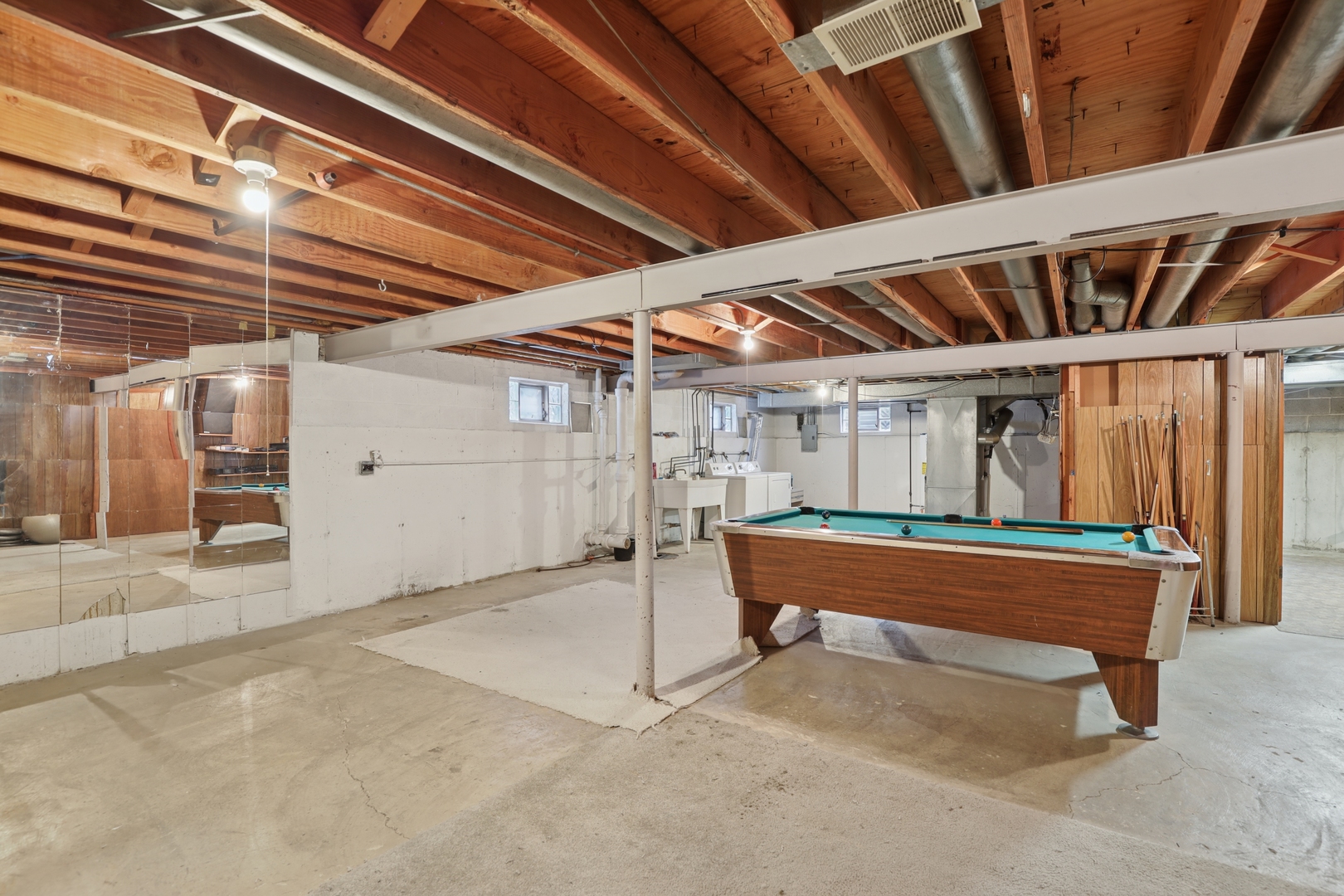 5818 N Octavia Avenue
