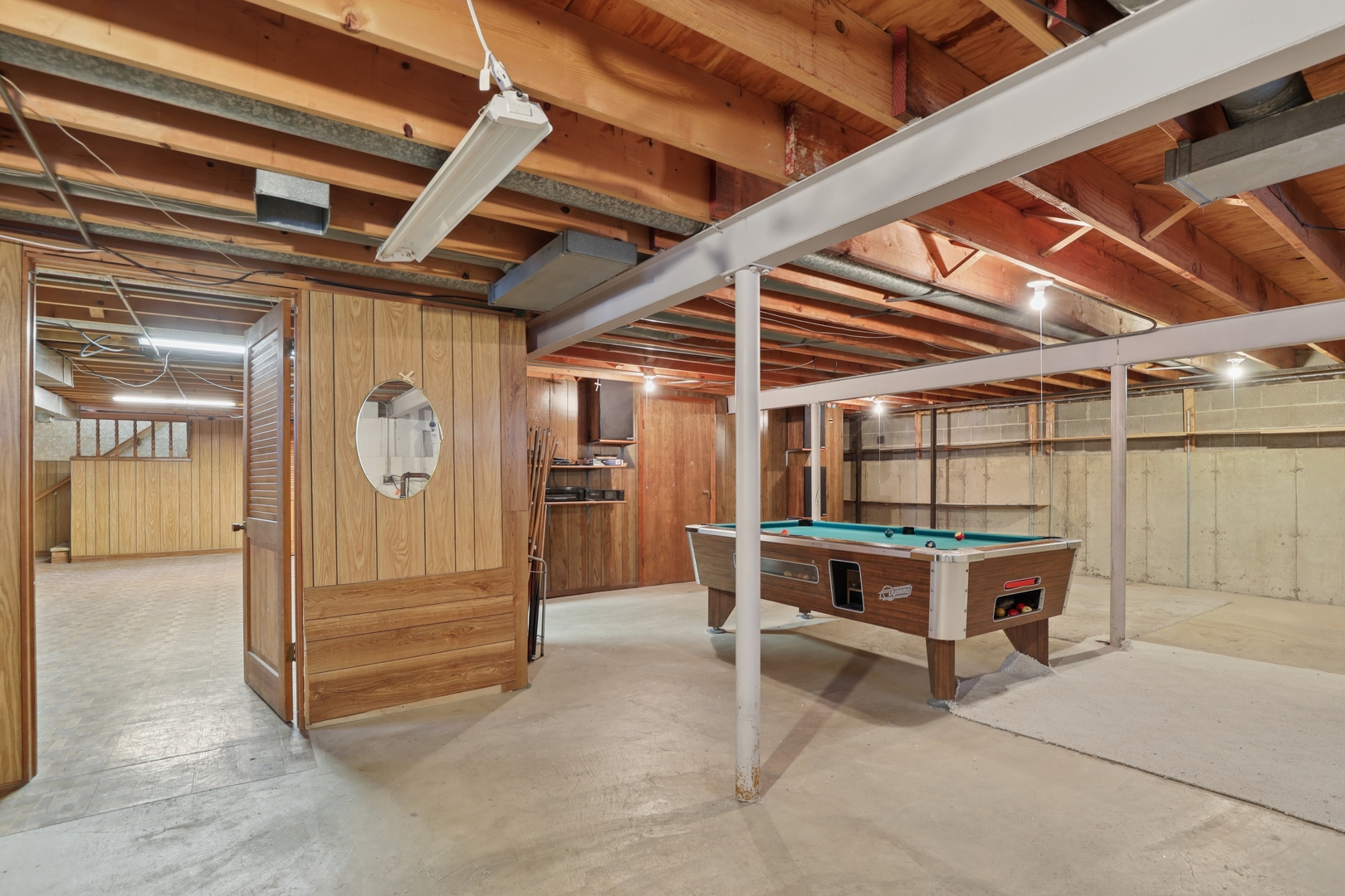 5818 N Octavia Avenue