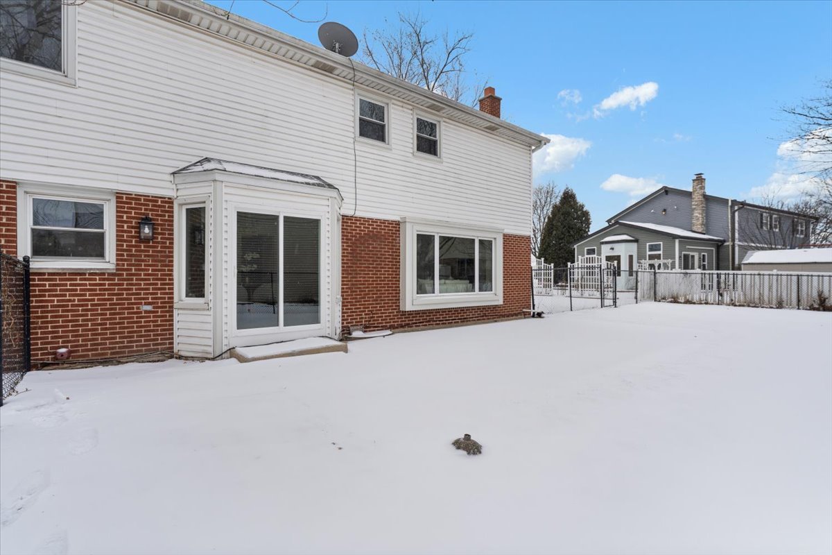 168 FARMGATE Drive