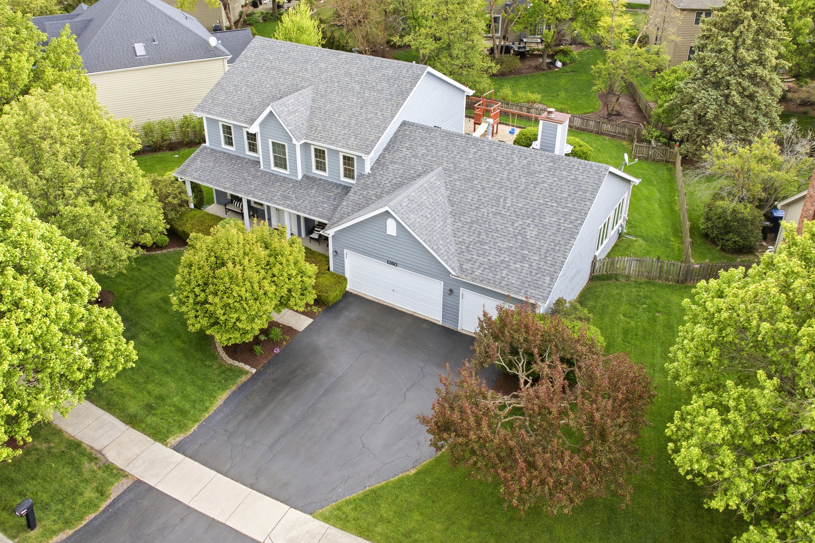 1260 CROMWELL Lane