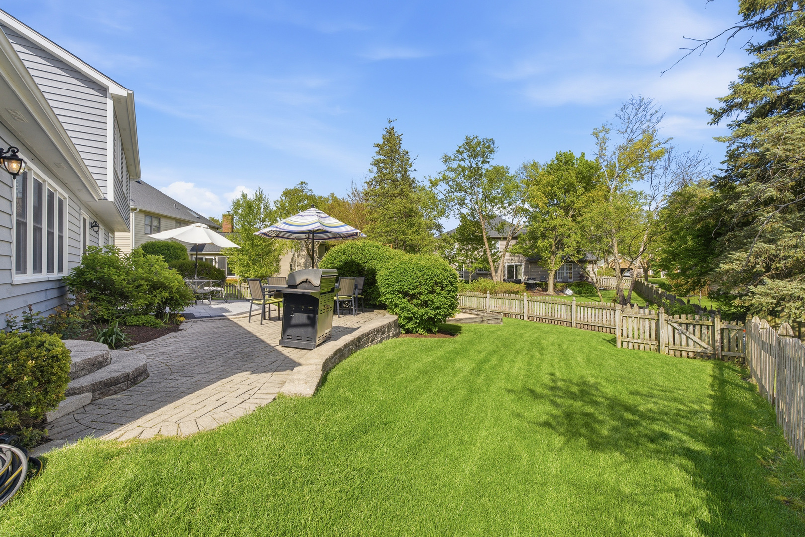 1260 CROMWELL Lane