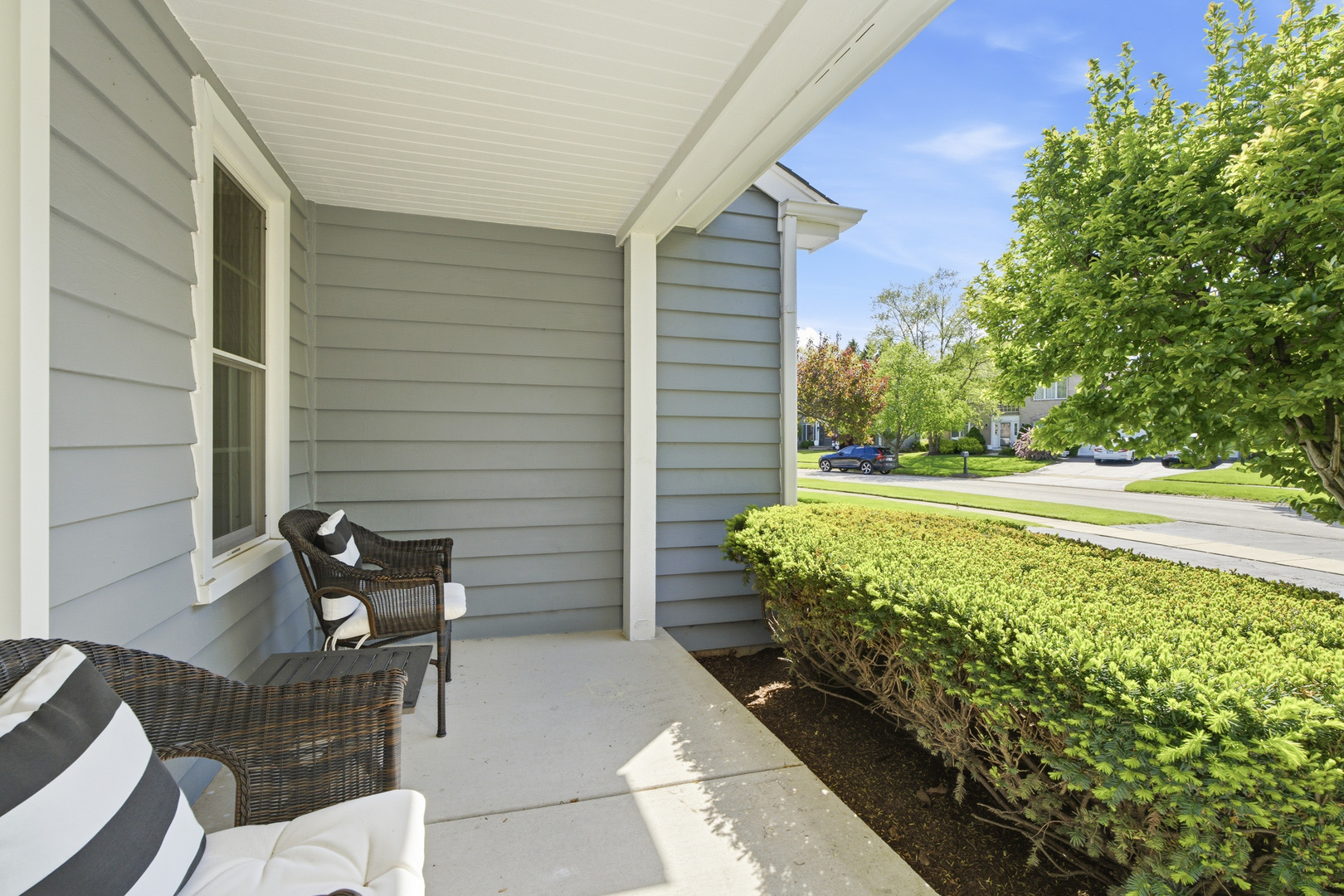 1260 CROMWELL Lane