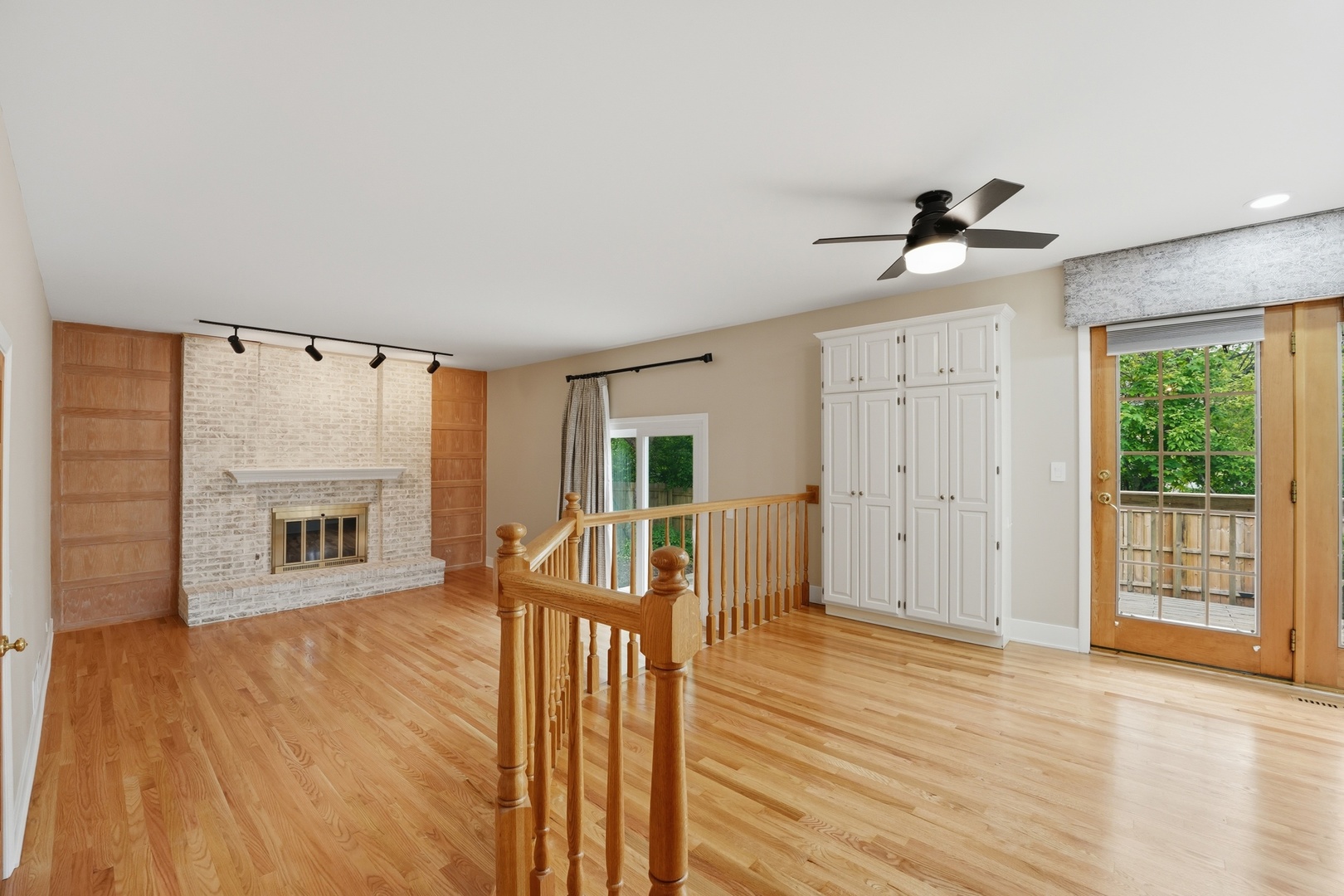 4452 Burgundy Place