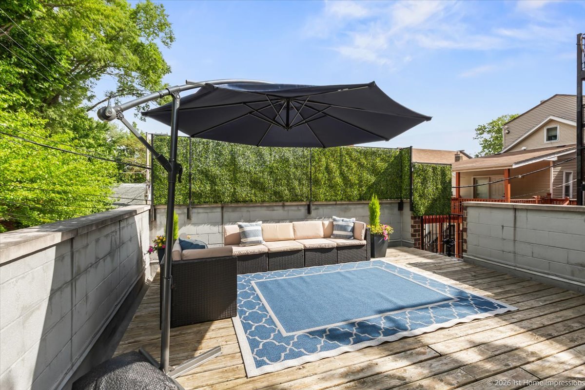 824 S Bell Avenue Unit: 1
