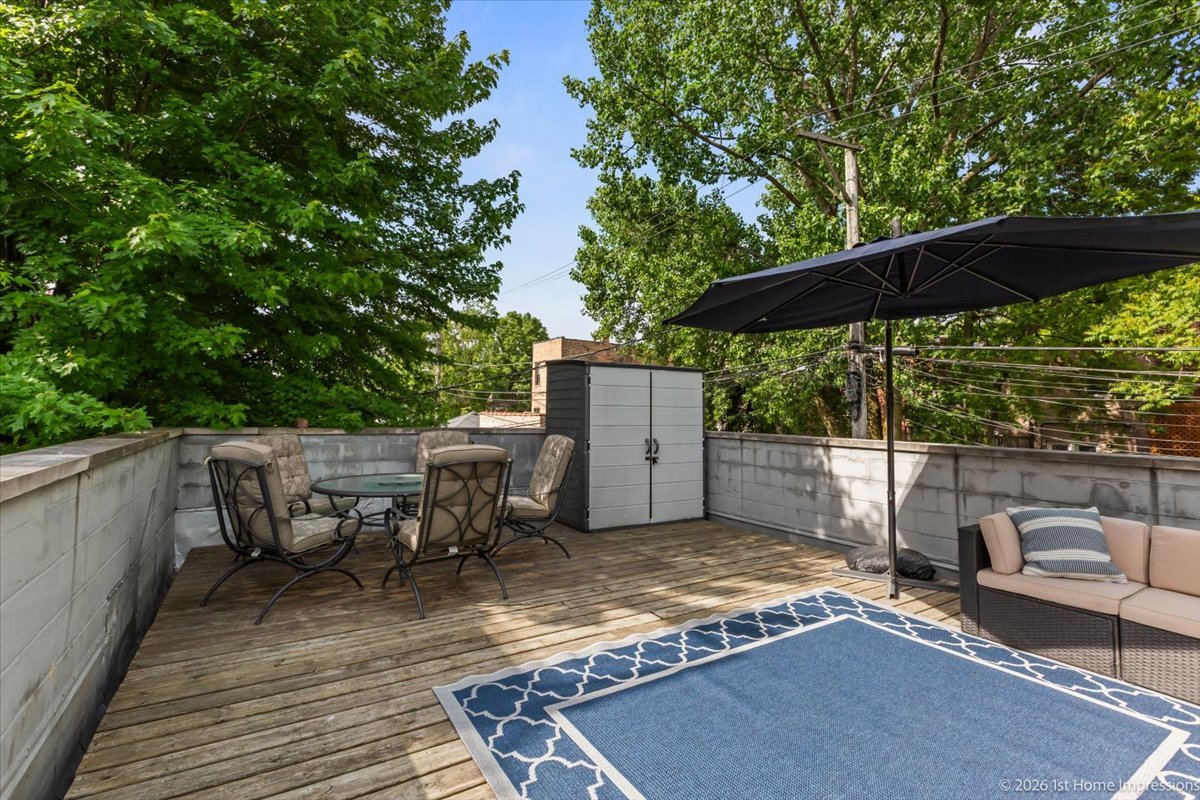 824 S Bell Avenue Unit: 1