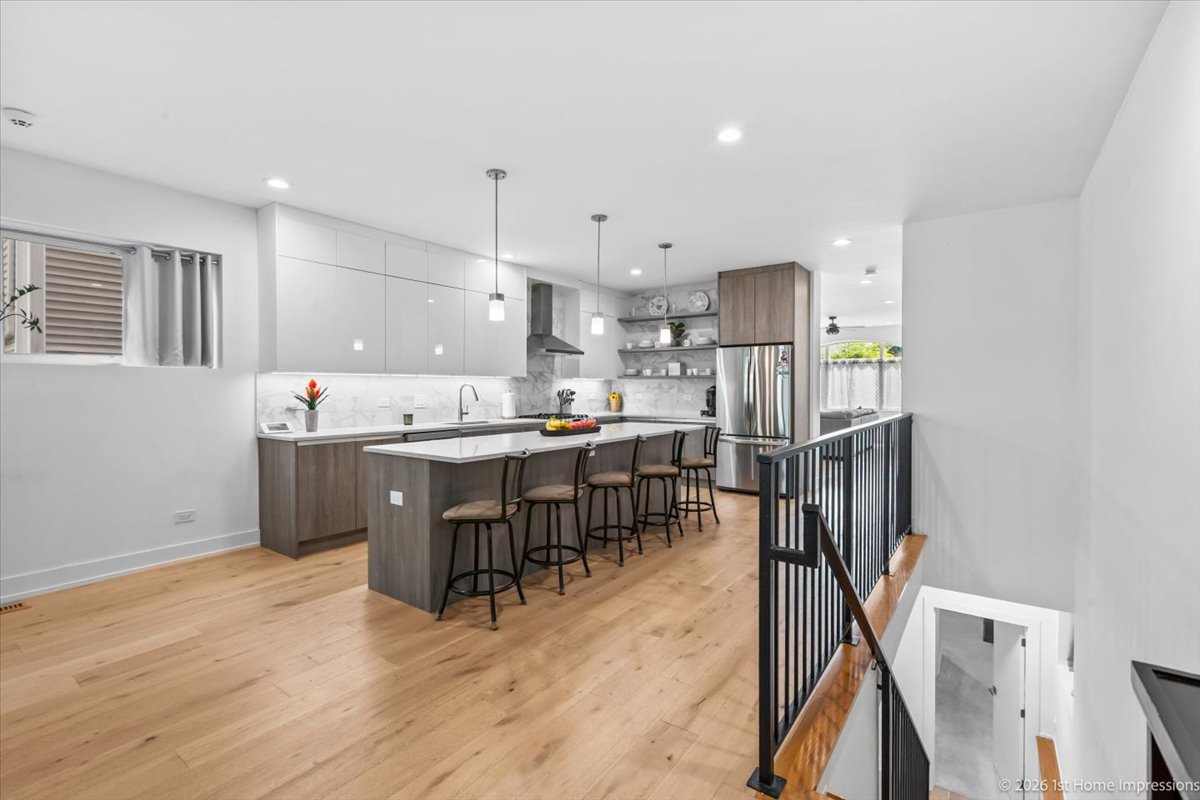 824 S Bell Avenue Unit: 1