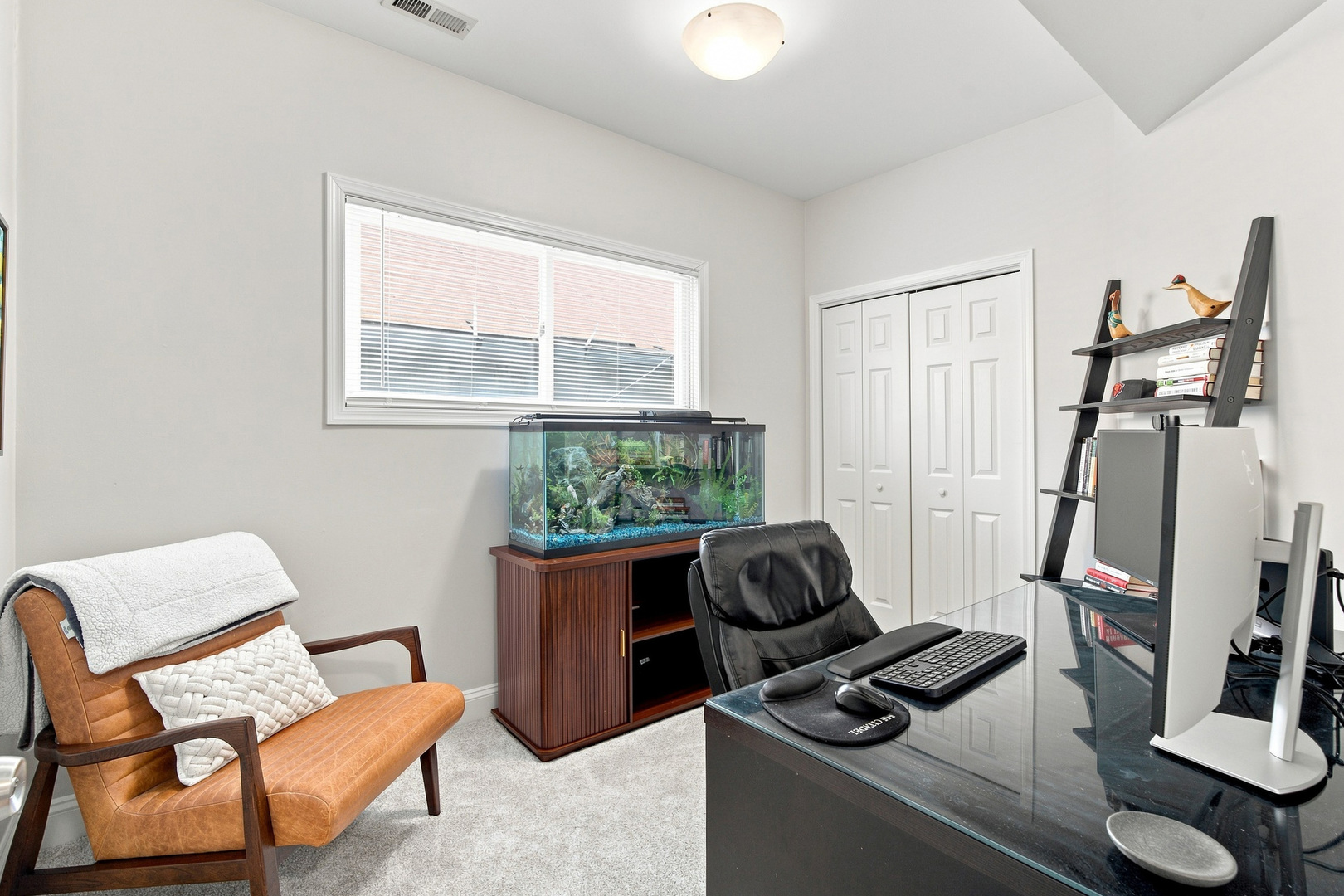 1518 W SUPERIOR Street Unit: 2