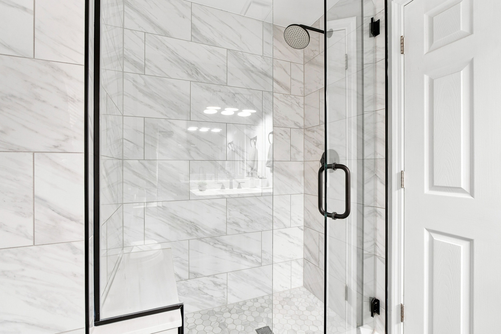 1518 W SUPERIOR Street Unit: 2