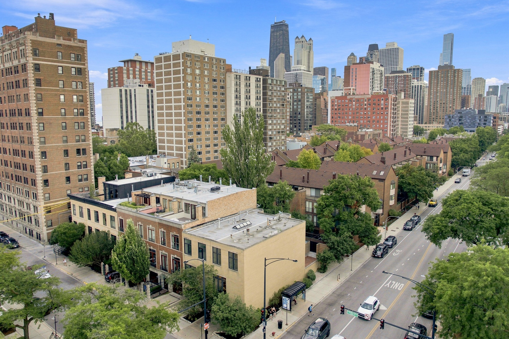 67 W Schiller Street