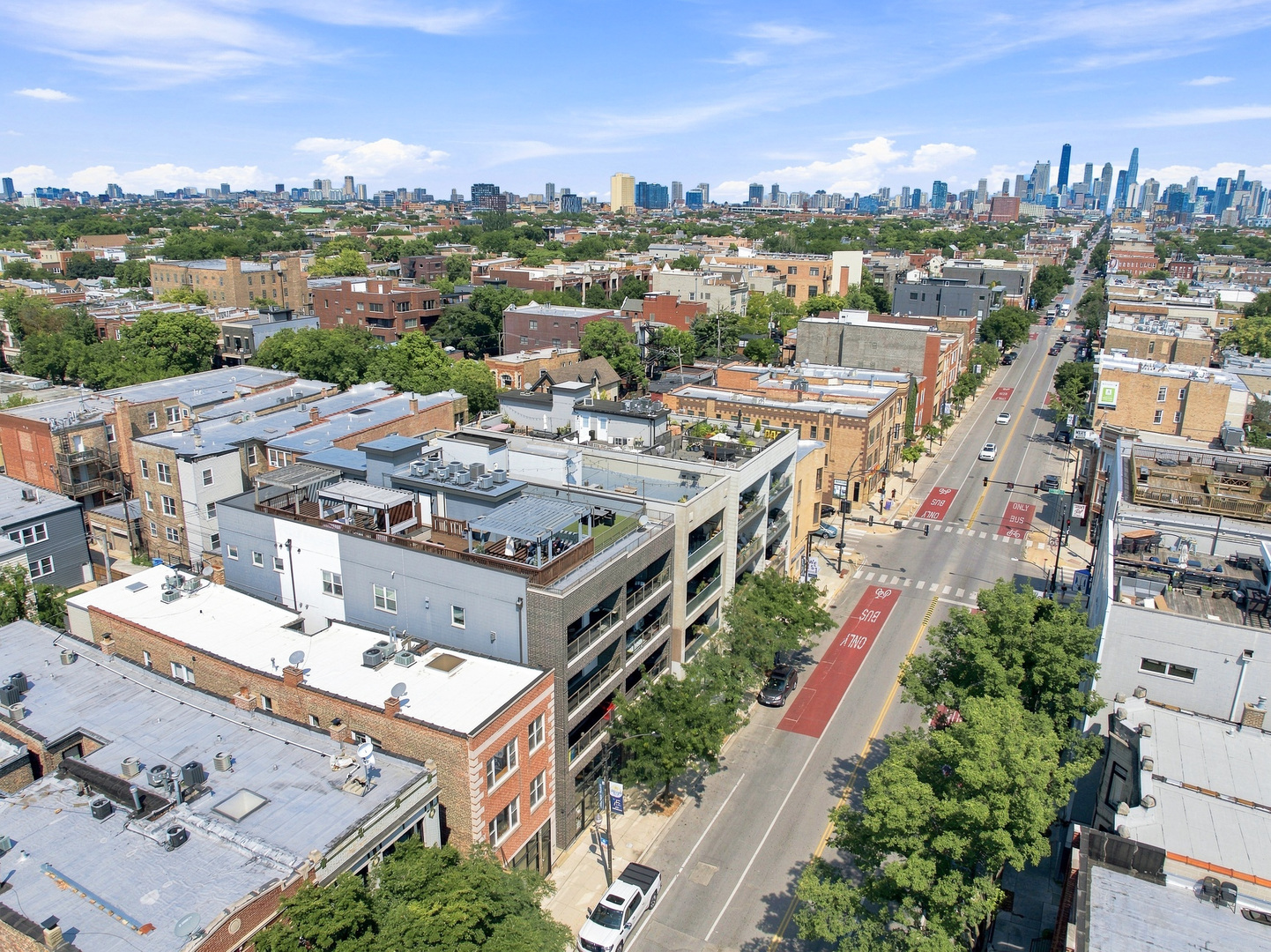 2210 W Chicago Avenue Unit: 2E