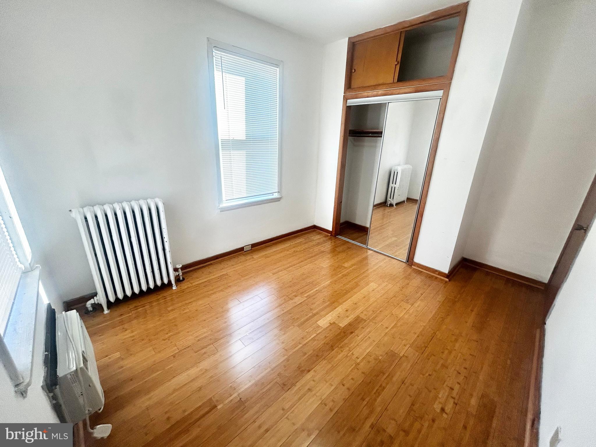 1916 SPRING GARDEN ST #2R