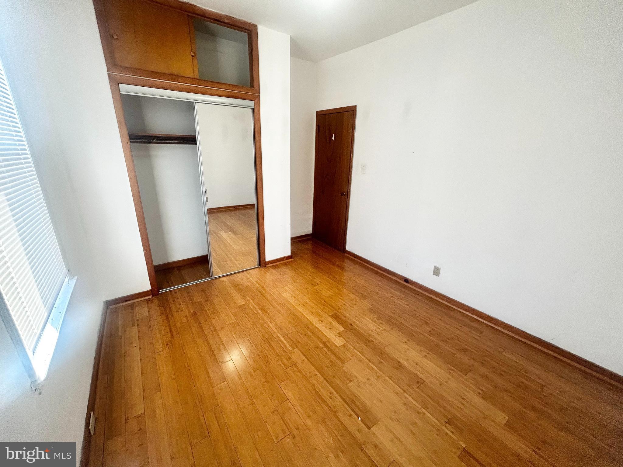 1916 SPRING GARDEN ST #3R