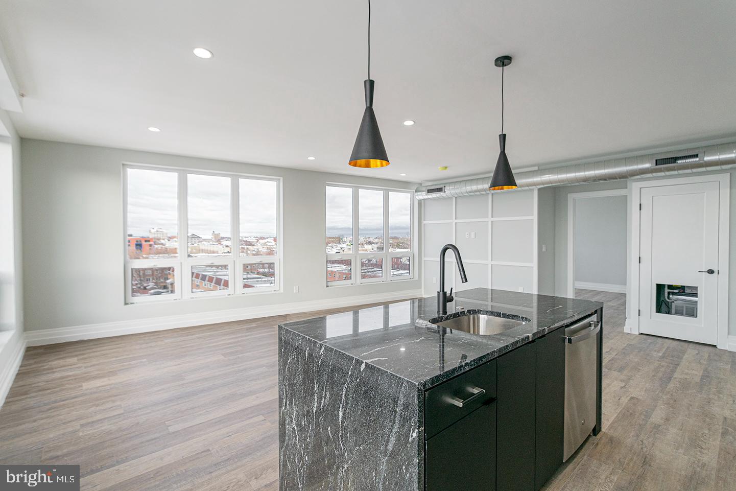 526 BROWN ST #UNIT 201