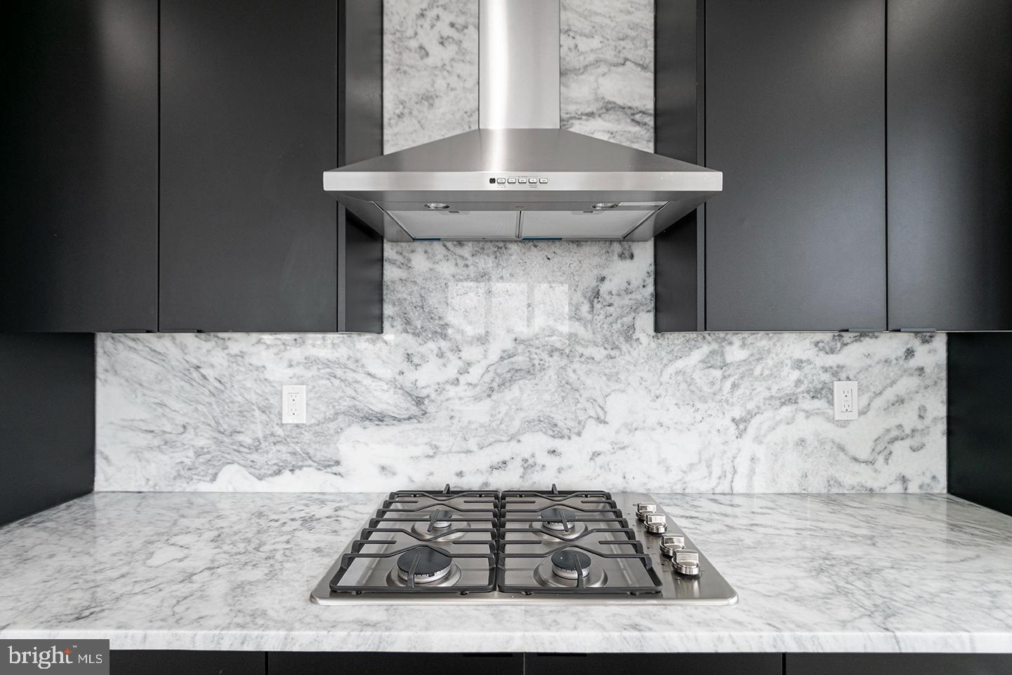 526 BROWN ST #UNIT 201