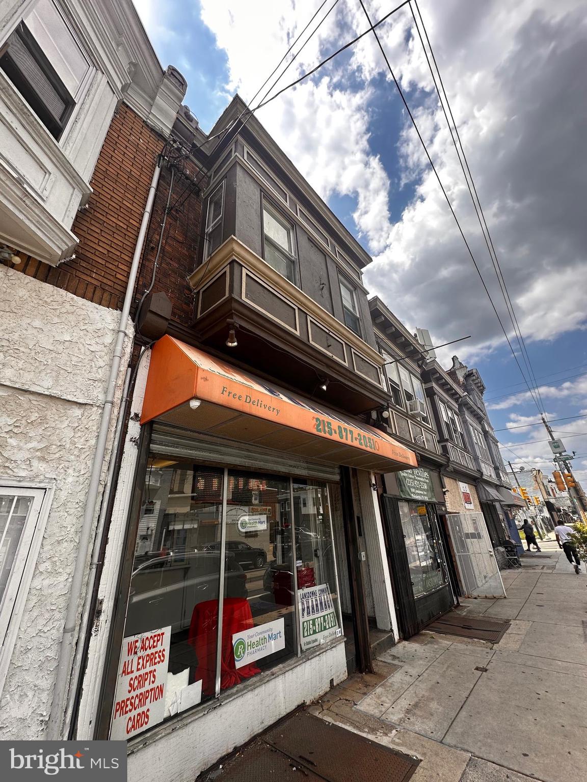 5936 LANSDOWNE AVENUE