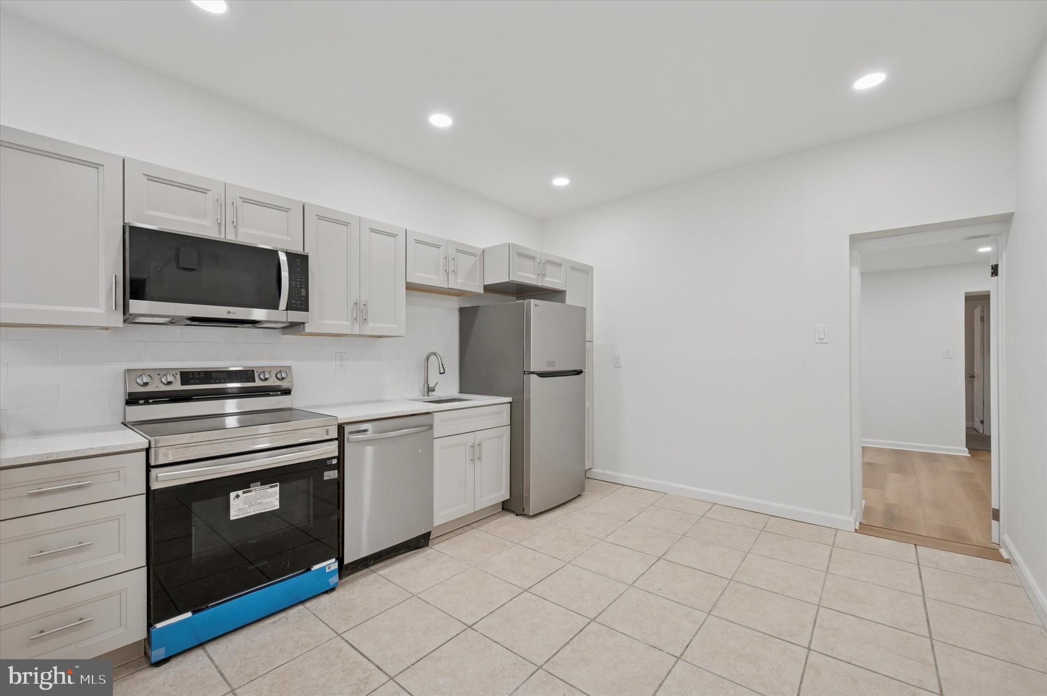 2120 CHRISTIAN STREET 1