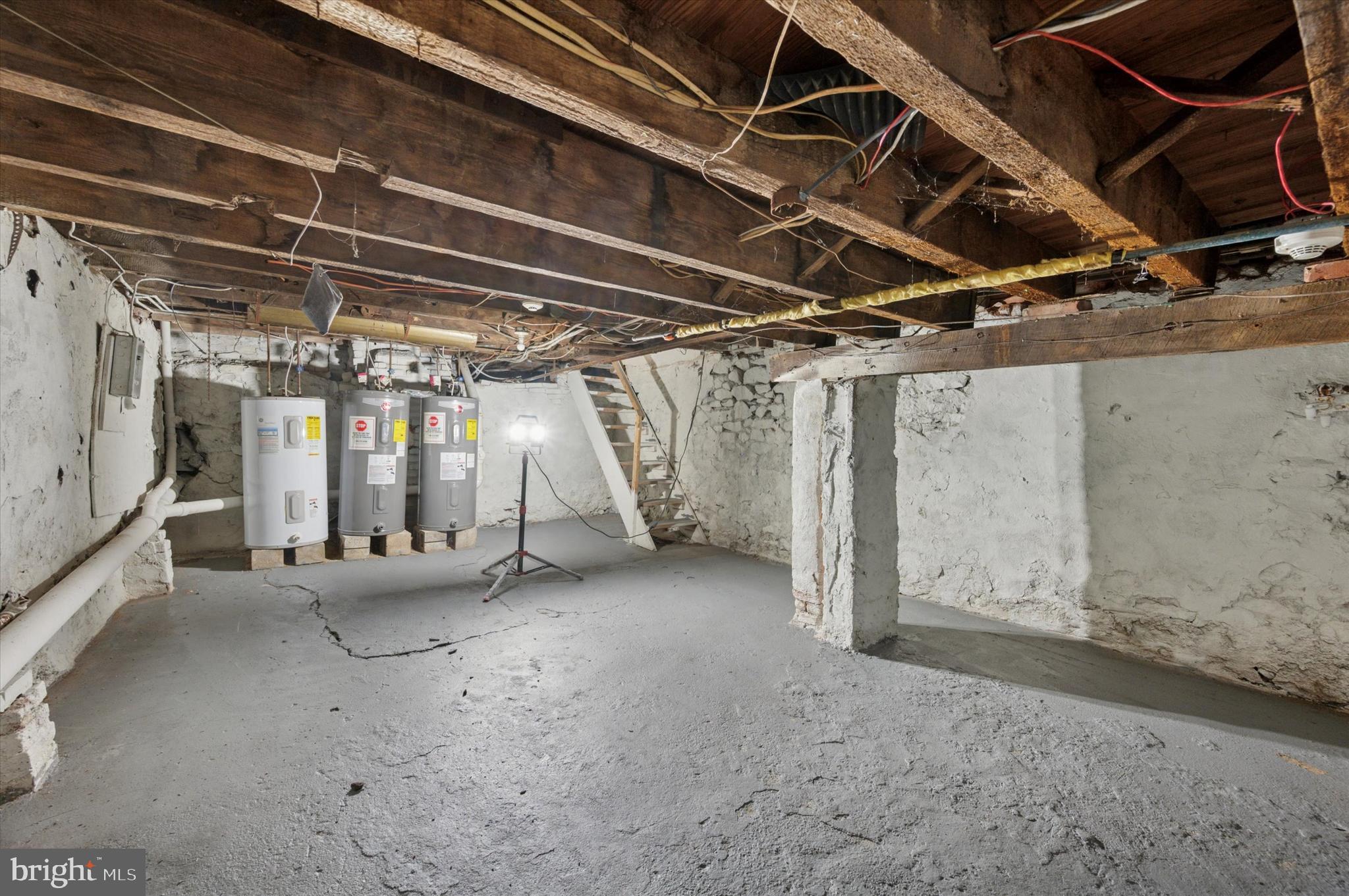 2120 CHRISTIAN STREET 1