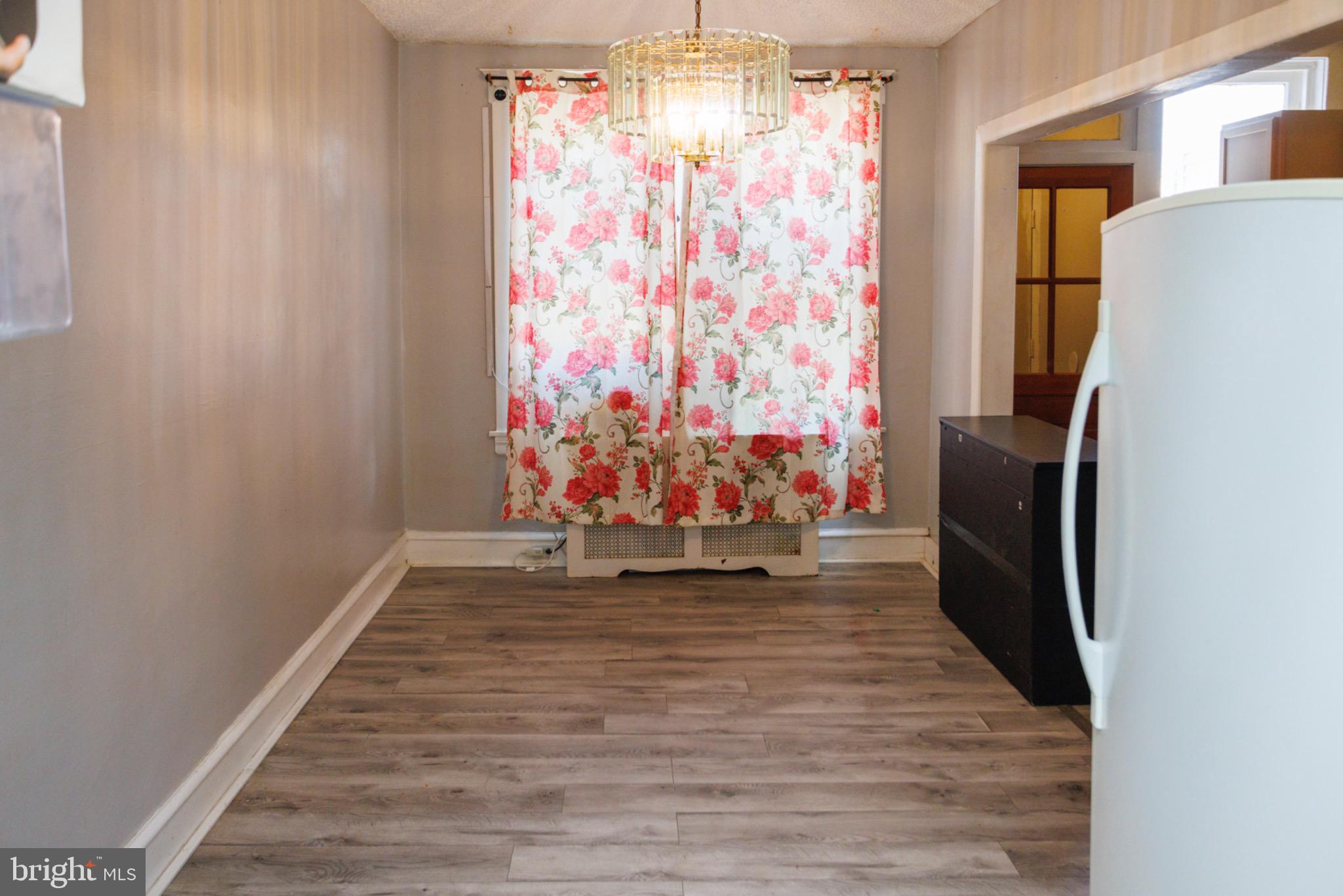 239 E ELEANOR STREET