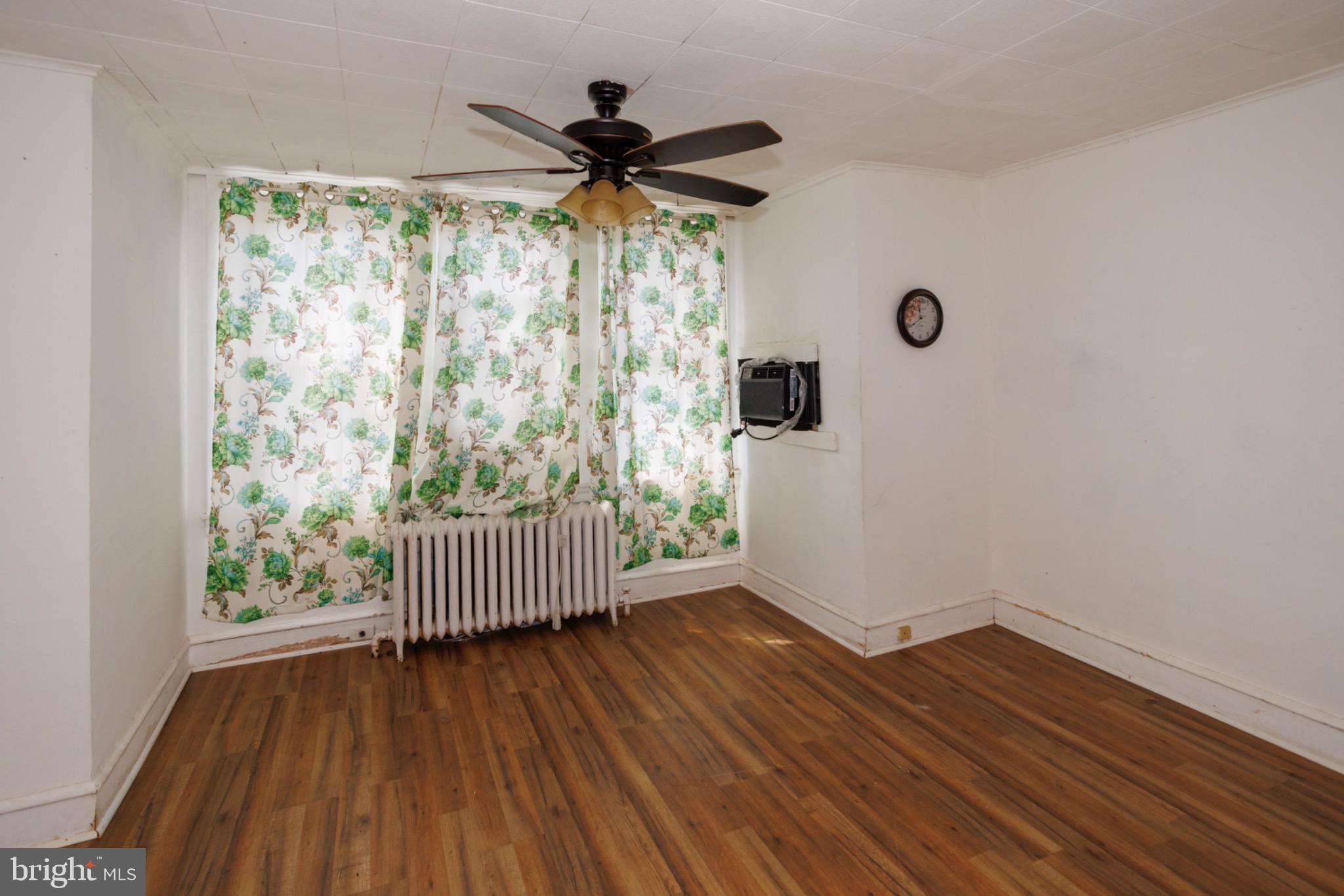 239 E ELEANOR STREET