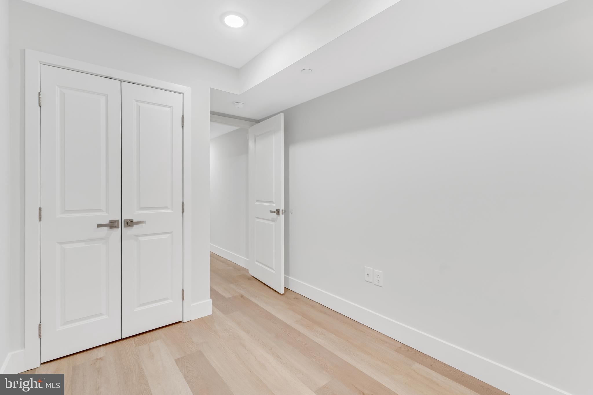 1243 W WESTMORELAND STREET A