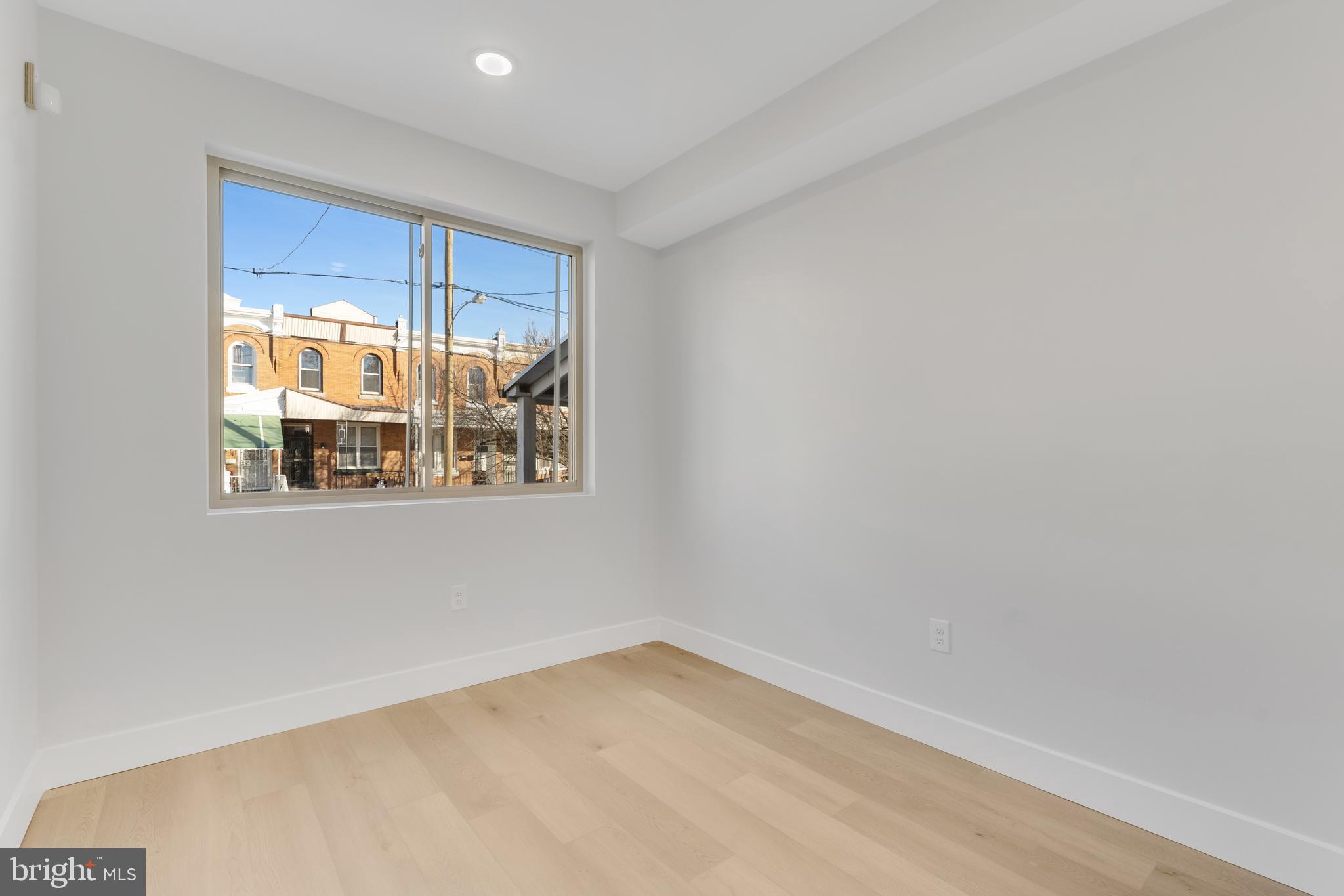 1243 W WESTMORELAND STREET A