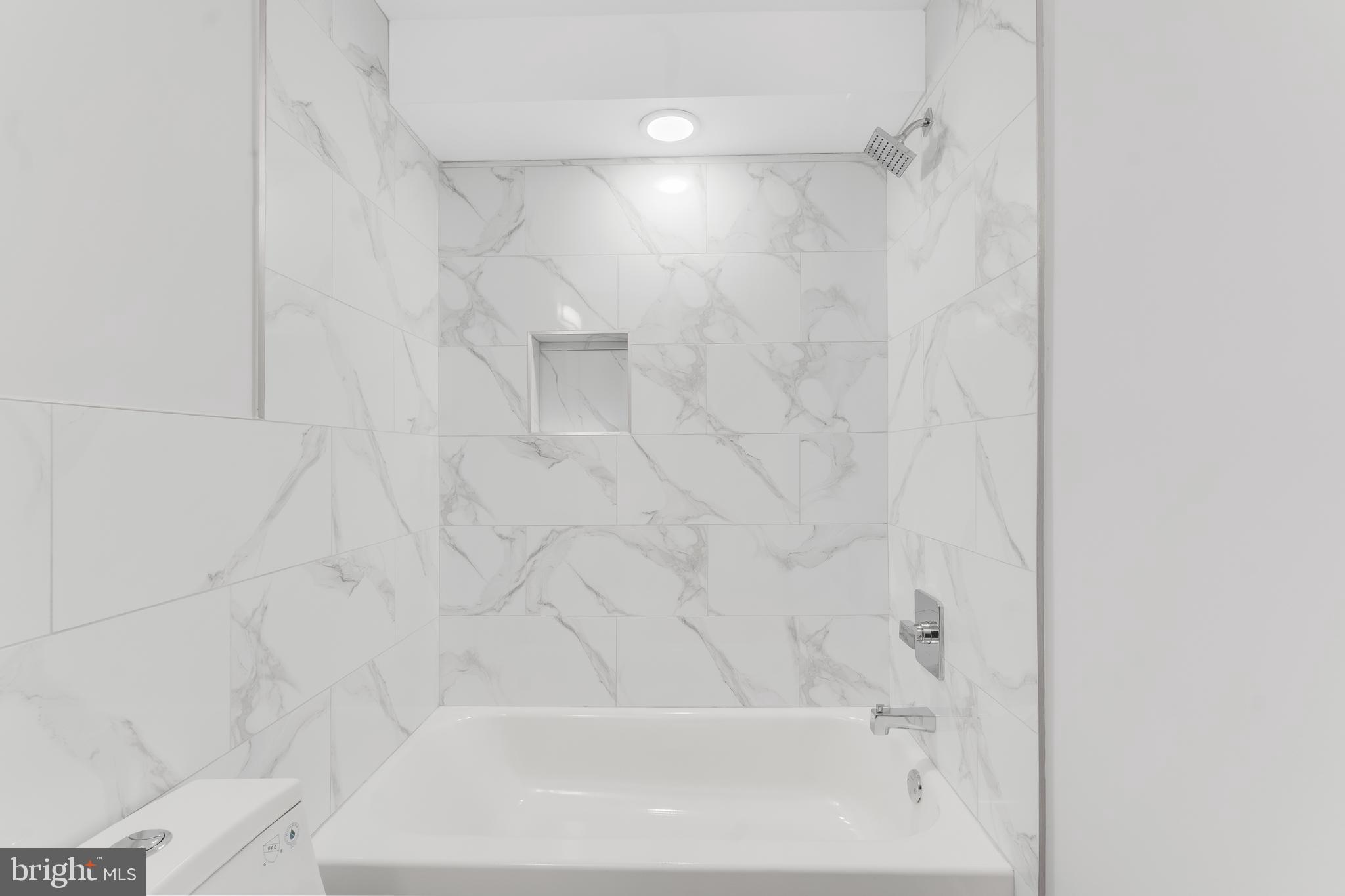 1243 W WESTMORELAND STREET A