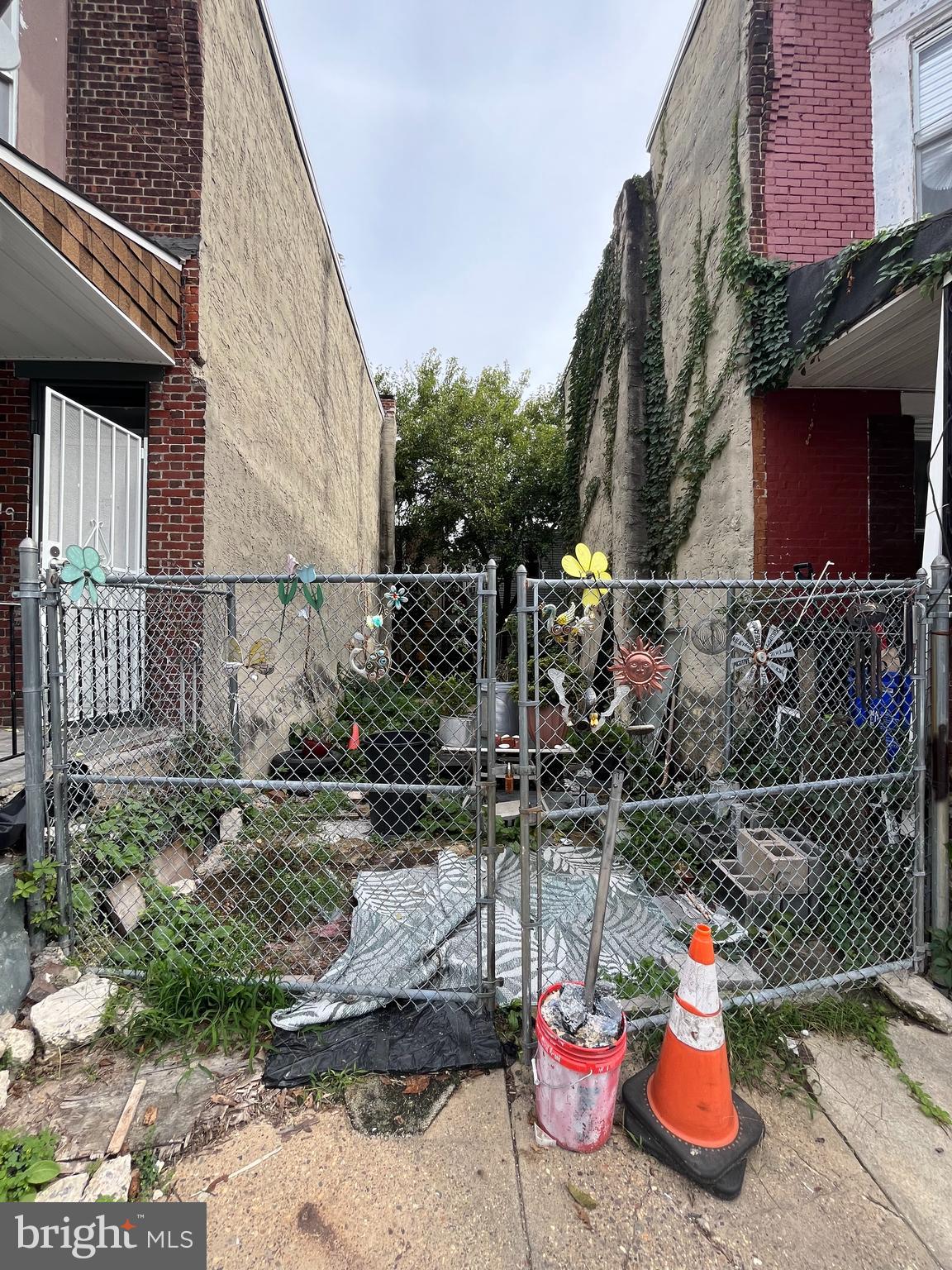 4507 N COLORADO STREET