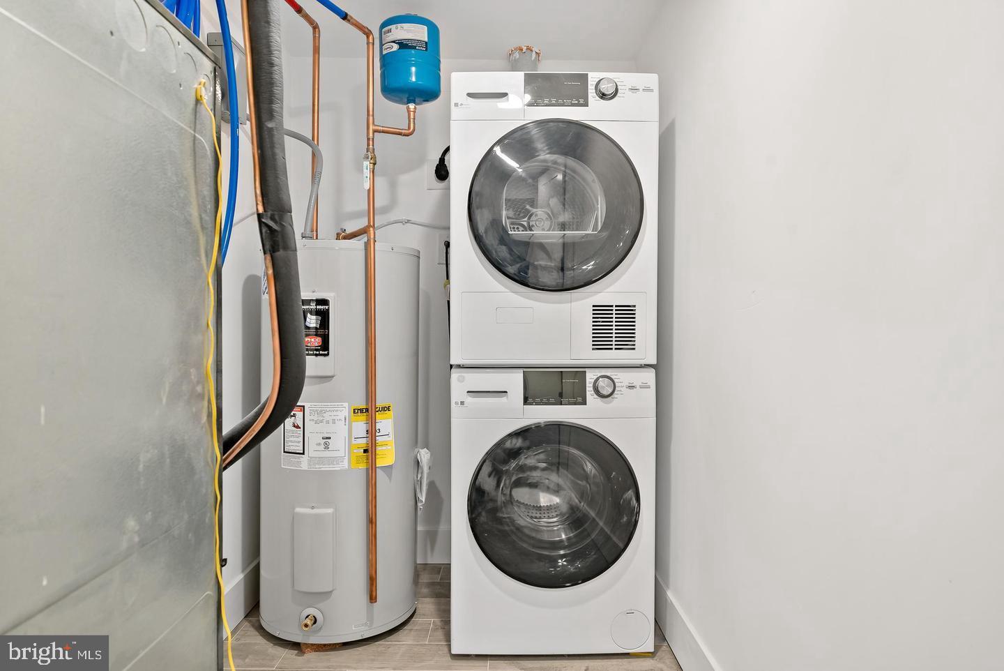 1533 N 2ND STREET 1C