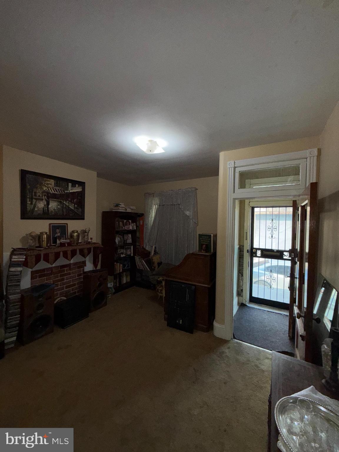 1688 FILLMORE STREET