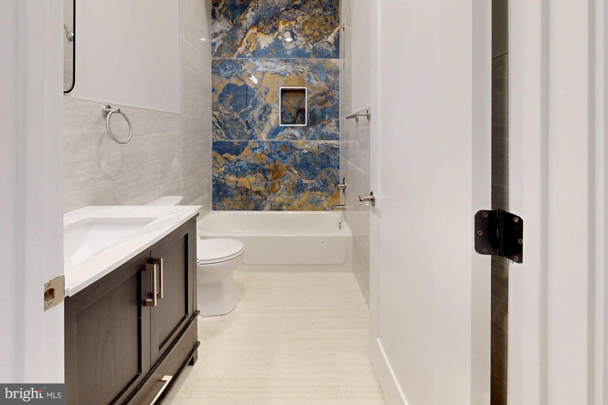 2640 N JESSUP STREET 1