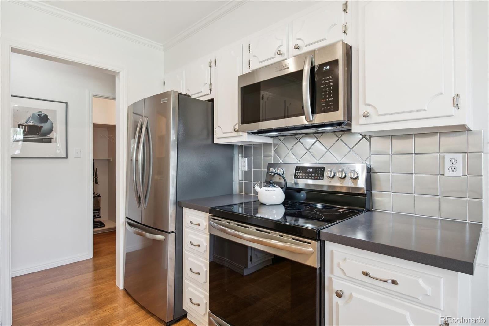 2205 S Holly Street Unit: 8