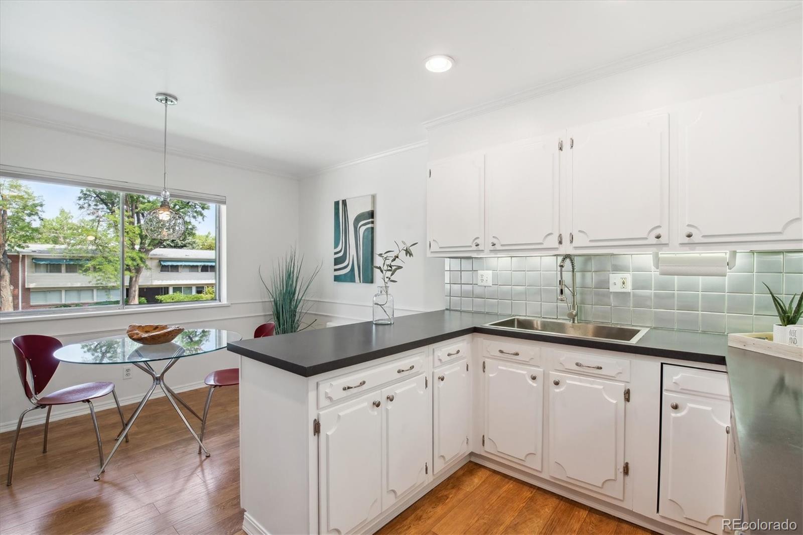 2205 S Holly Street Unit: 8