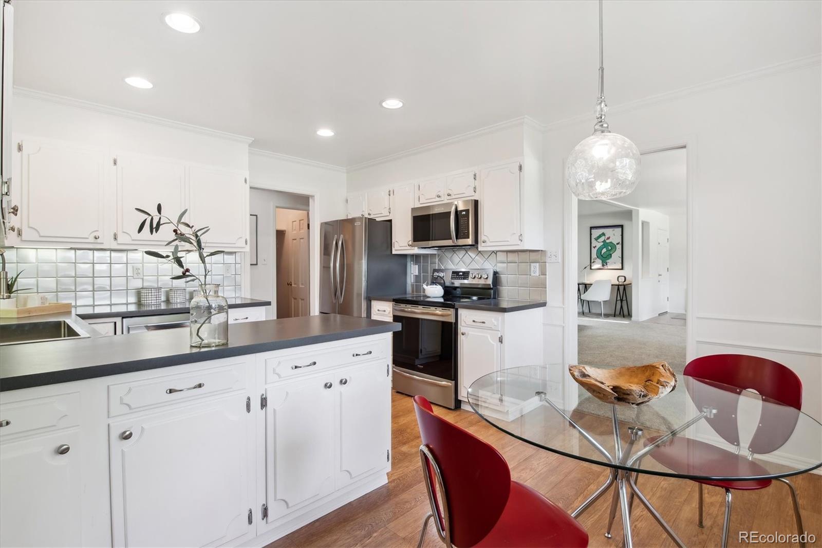 2205 S Holly Street Unit: 8