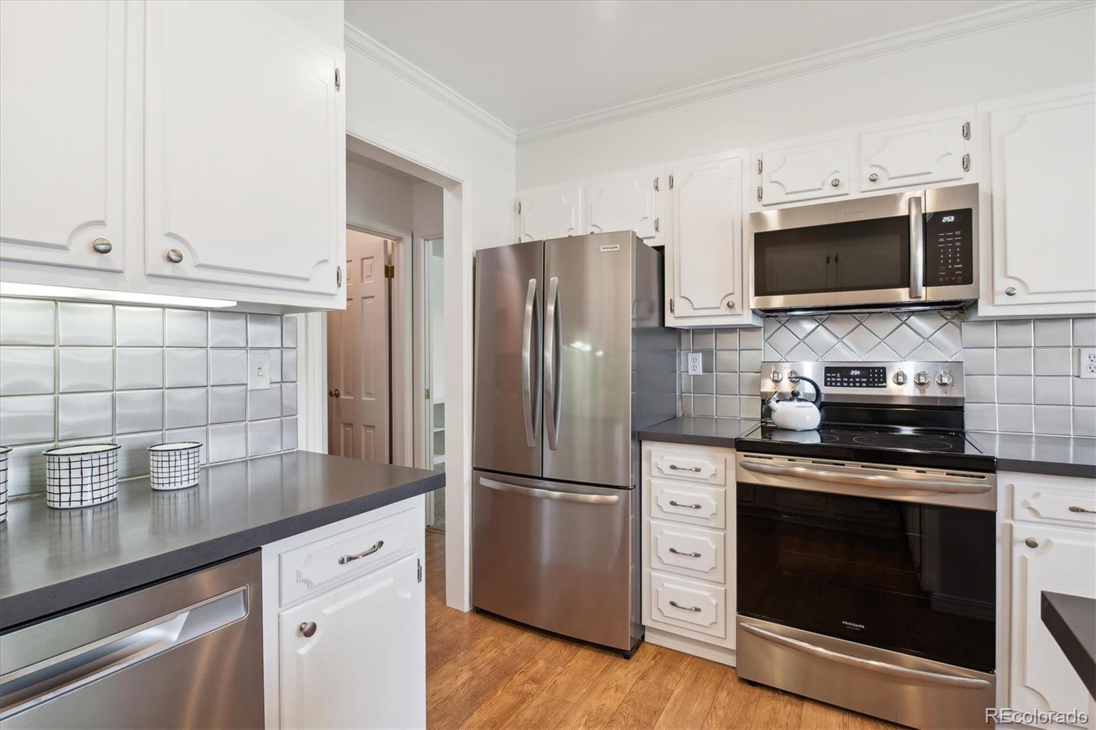 2205 S Holly Street Unit: 8