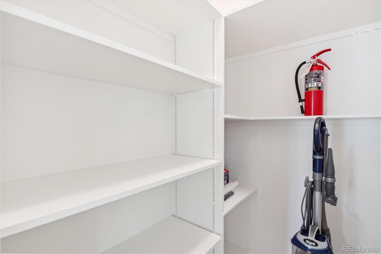 2205 S Holly Street Unit: 8