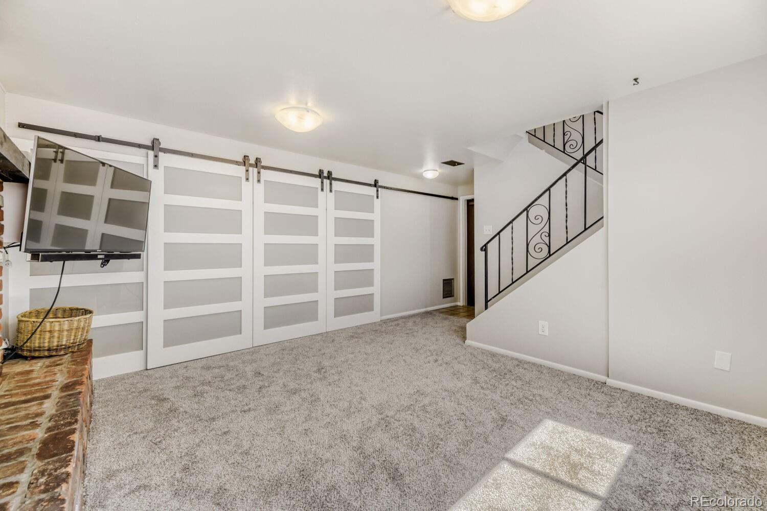 1567 S Xenon Court