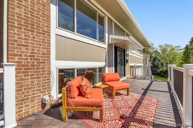 1567 S Xenon Court