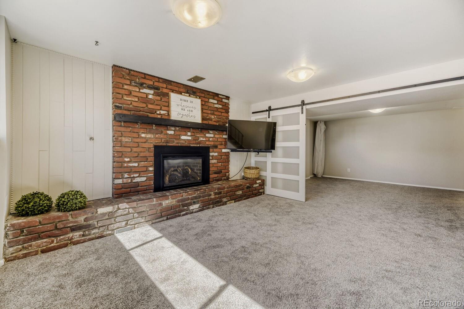 1567 S Xenon Court