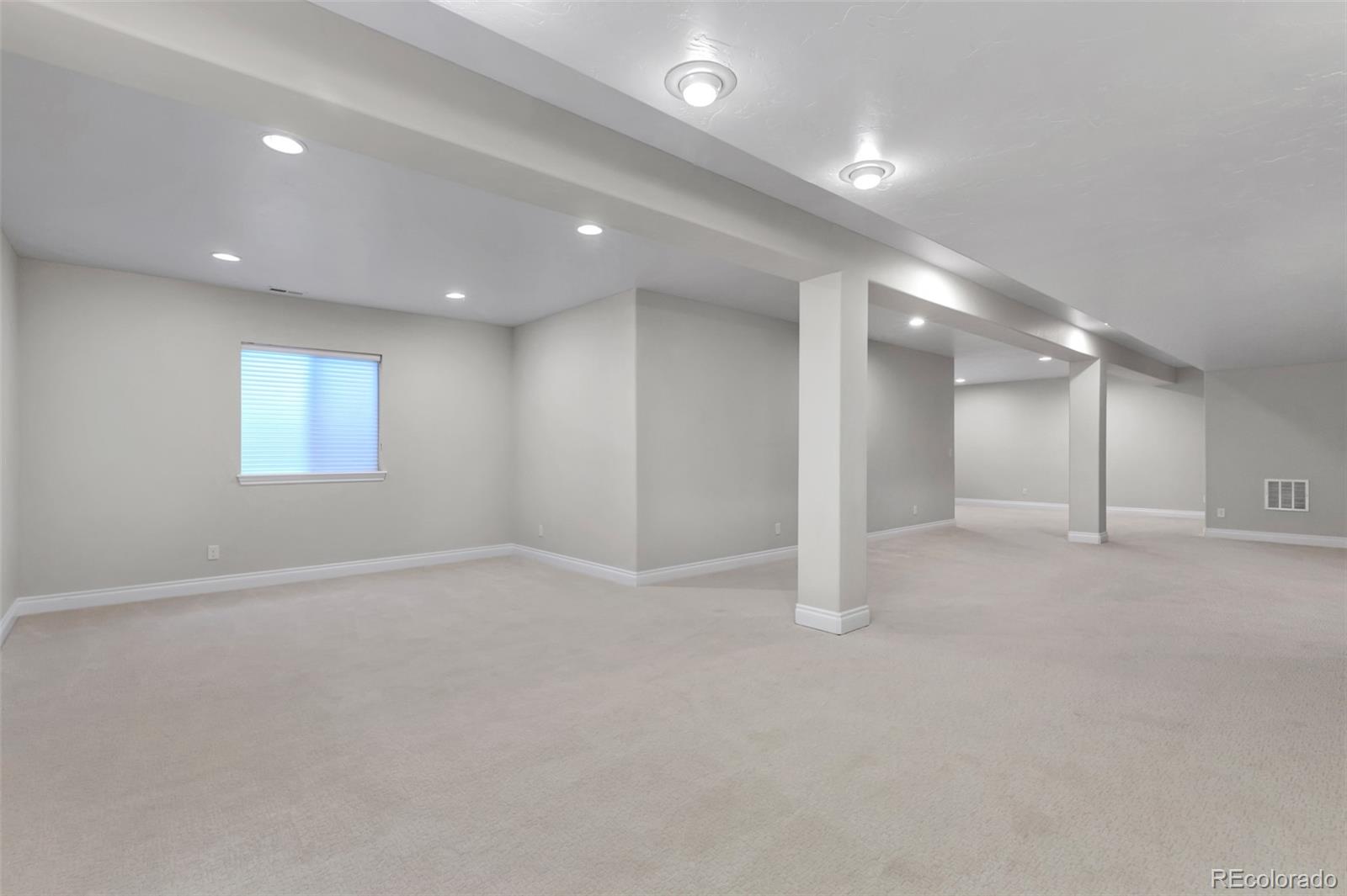 11890 W 39th Place