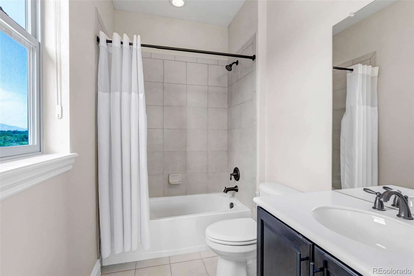 11890 W 39th Place