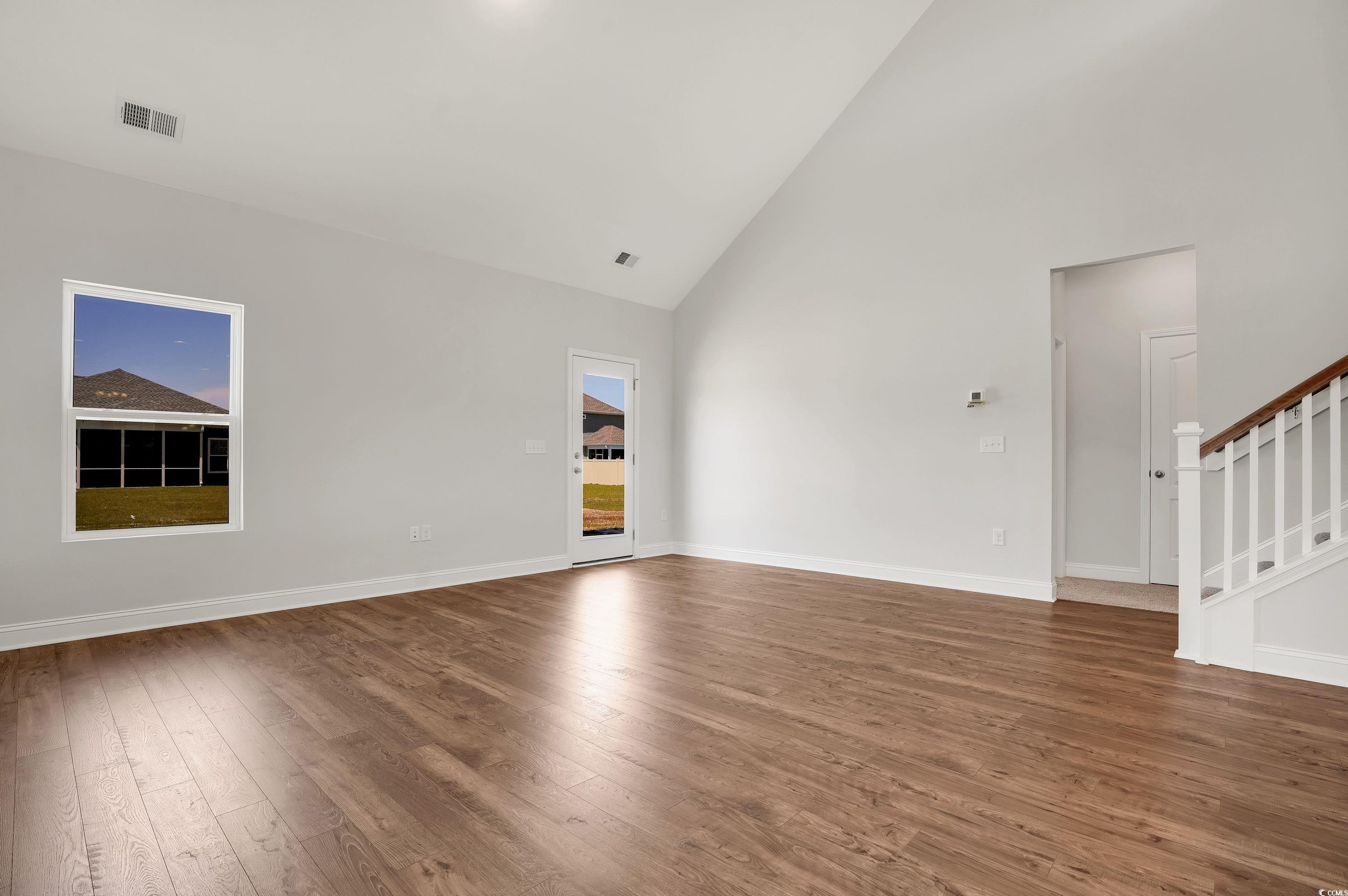 1095 NW Forest Bend Dr.