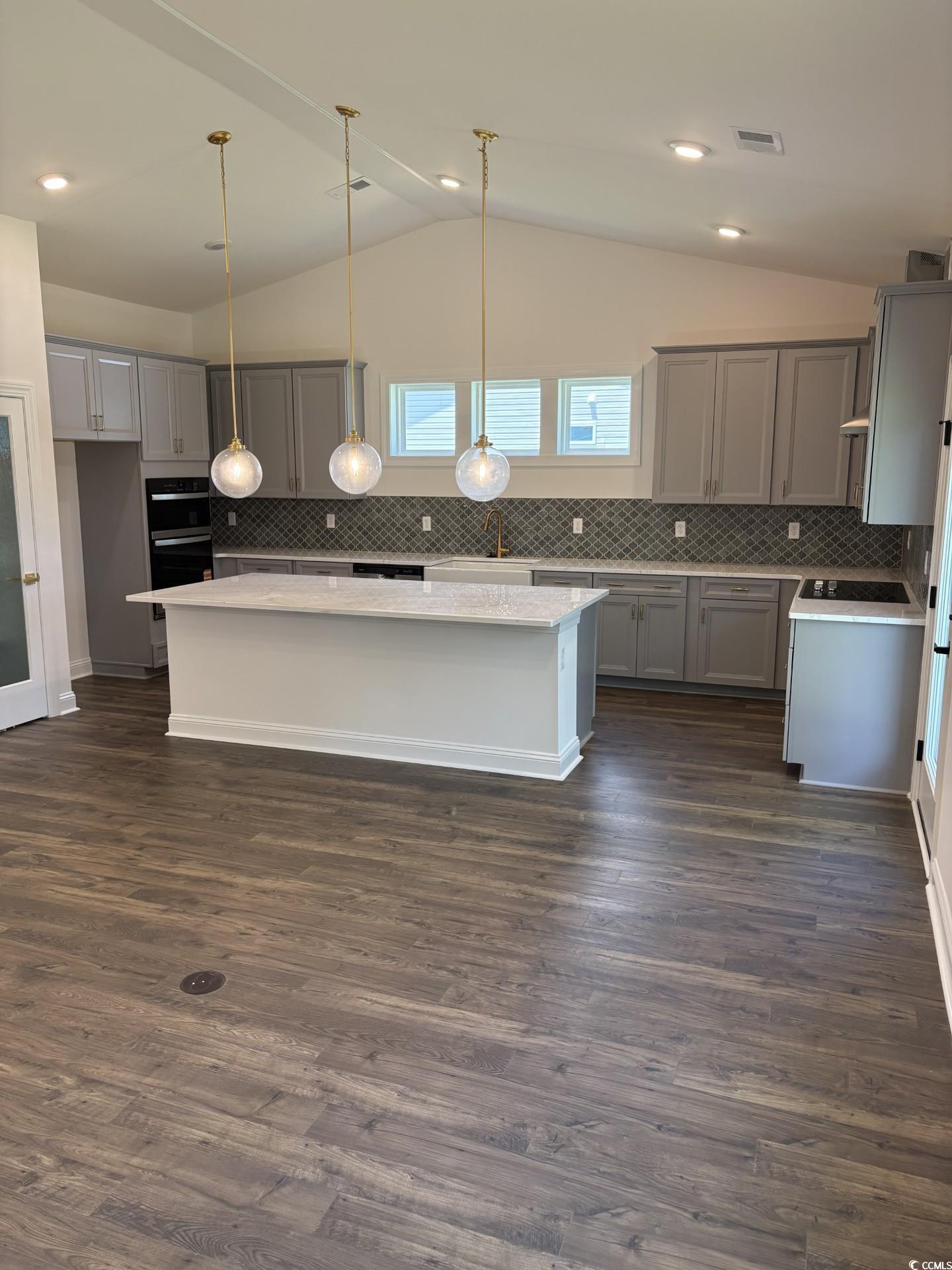 912 Inlet Keys St.