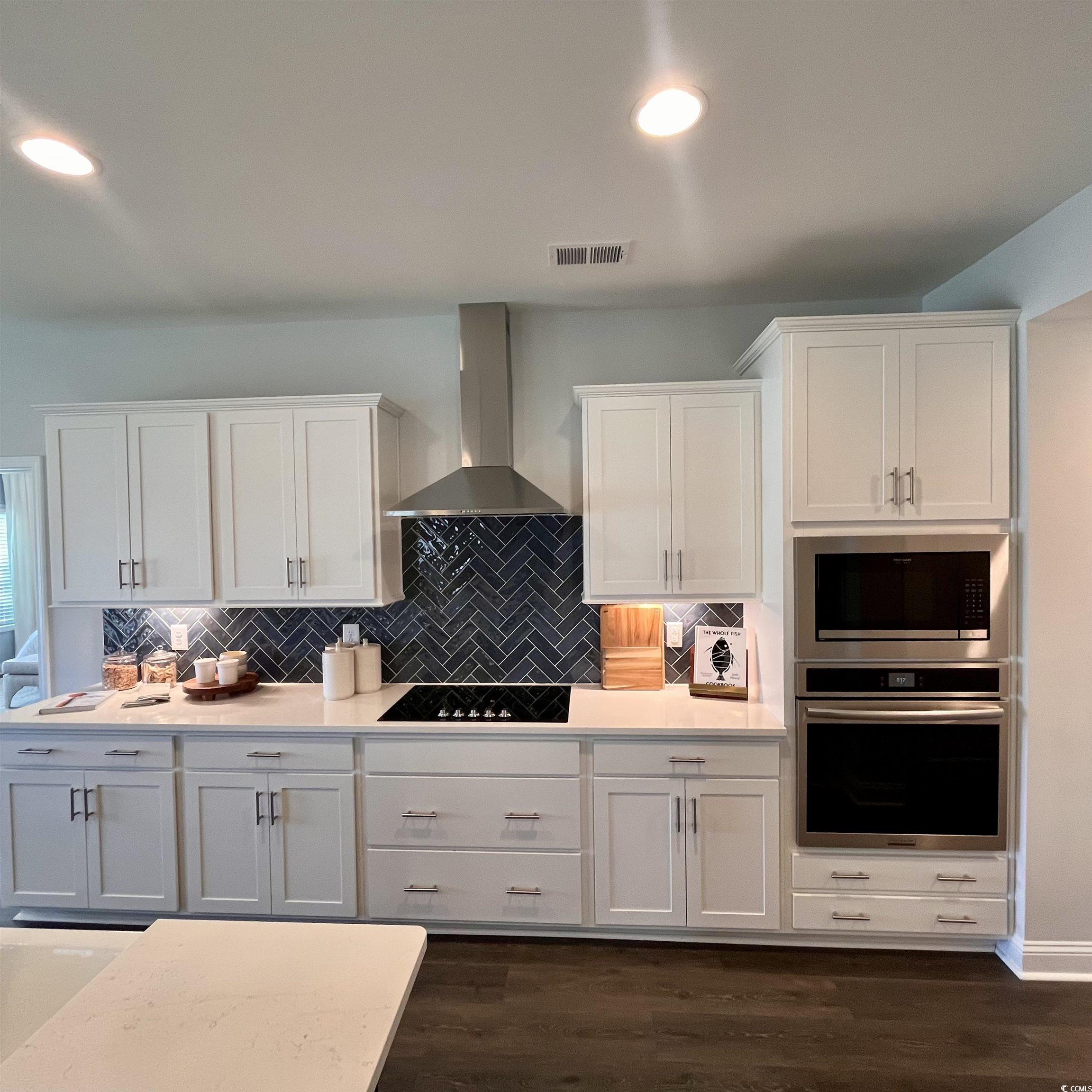 1115 NW Rosefield Way