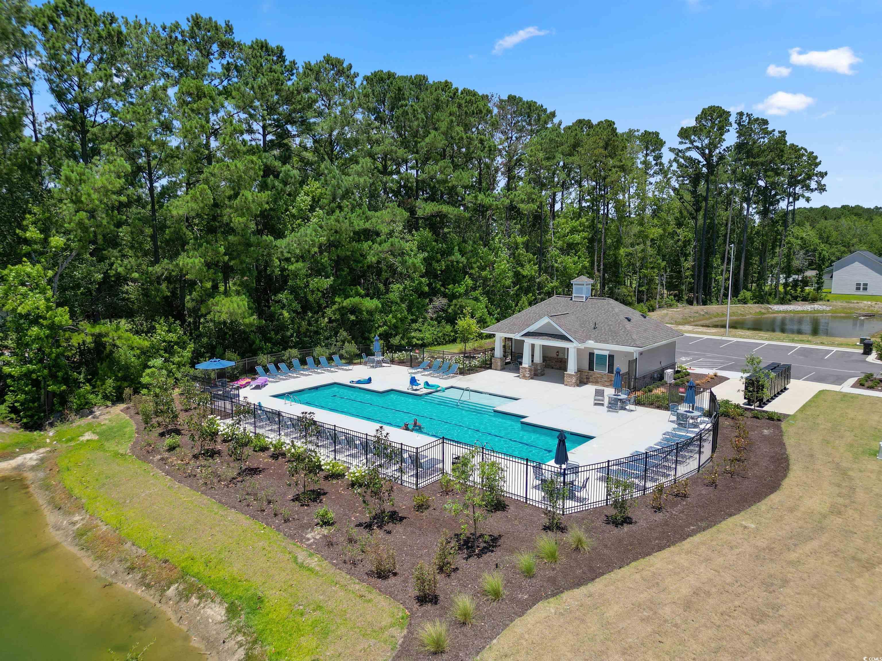 1115 NW Rosefield Way