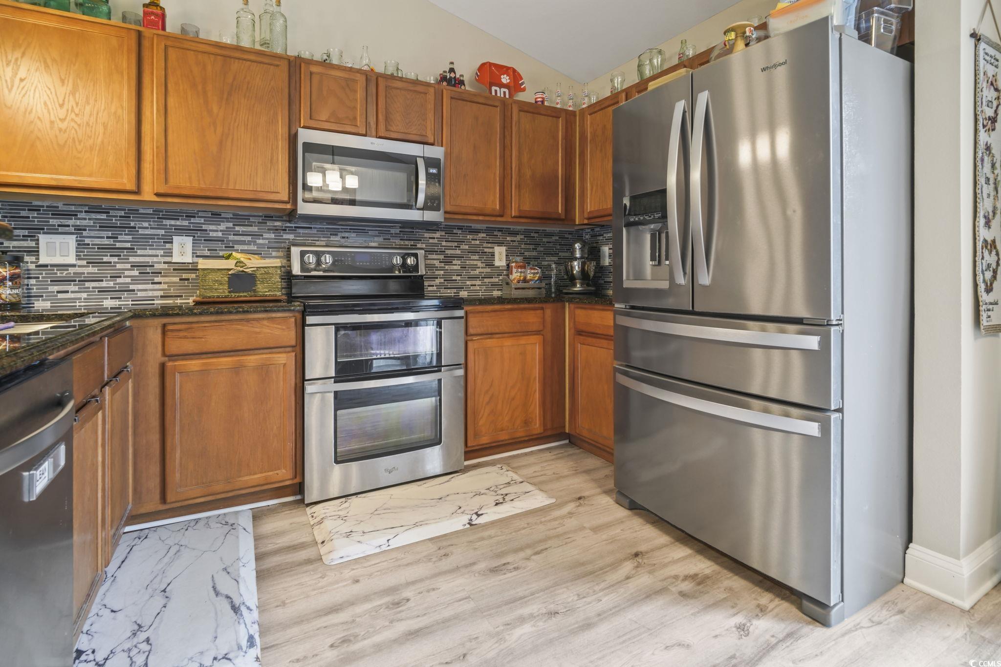 3058 Hollybrooke Dr.