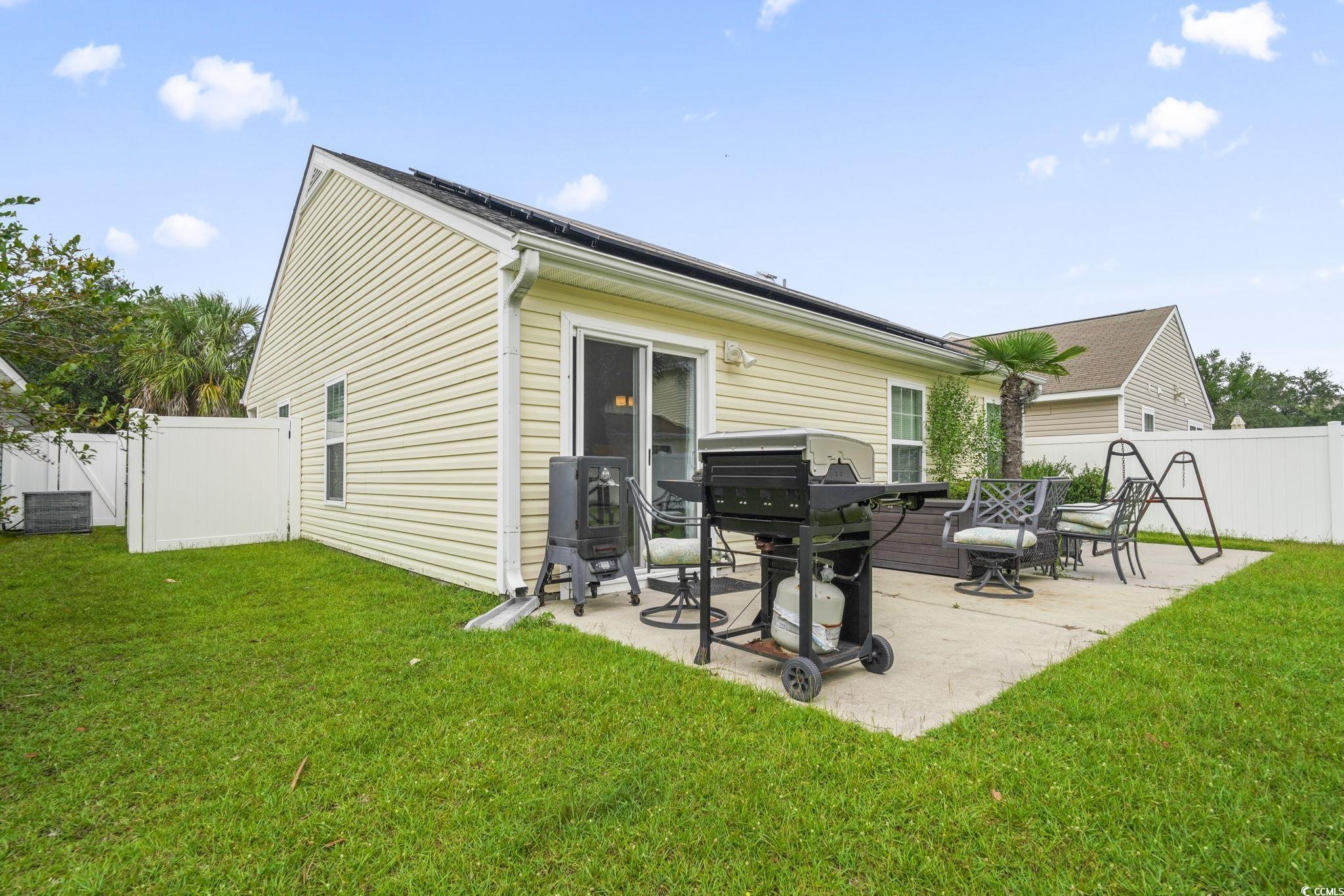 3058 Hollybrooke Dr.