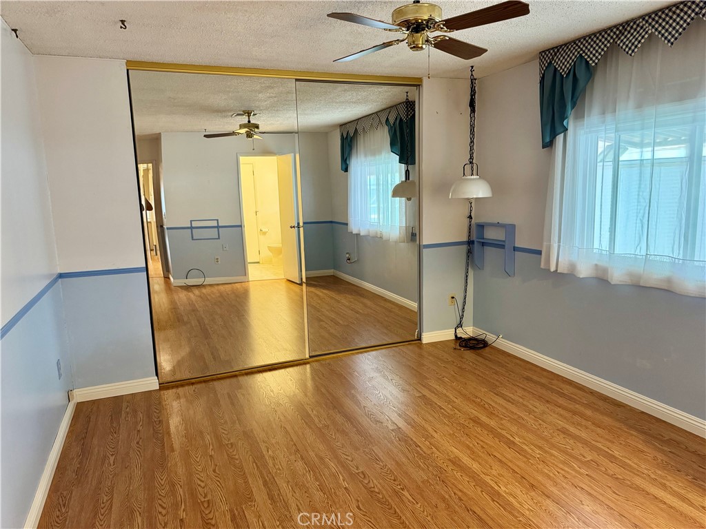 5200 Irvine Blvd 123