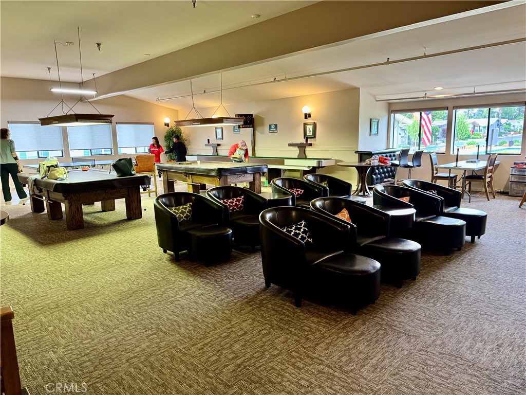 5200 Irvine Blvd 123